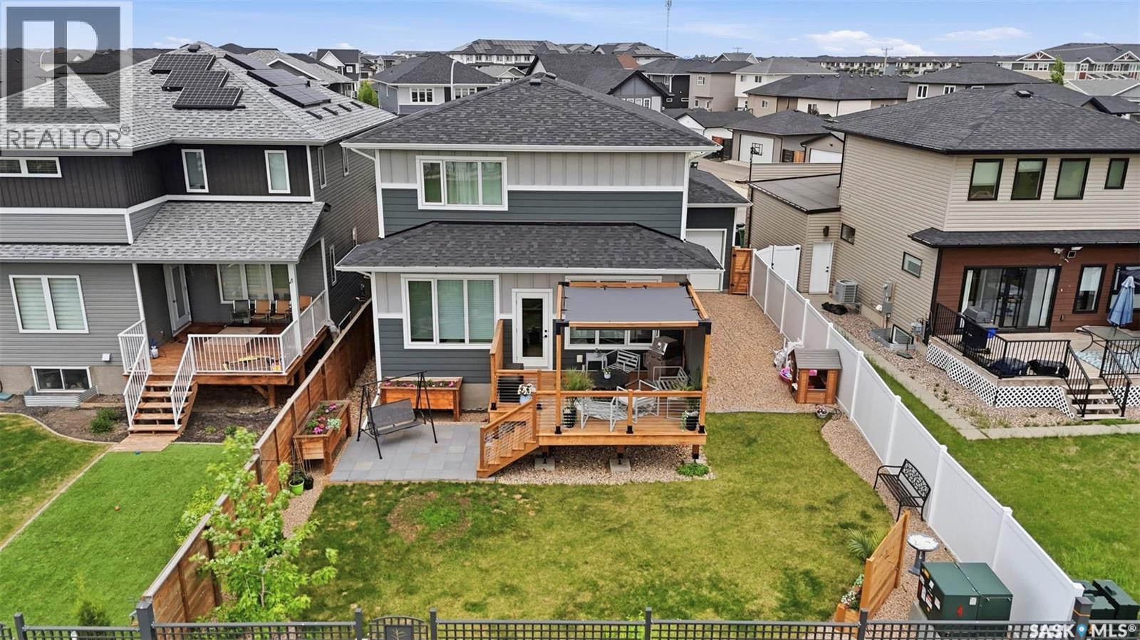 523 Bolstad Turn, Saskatoon, Saskatchewan  S7W 0X9 - Photo 3 - SK038897