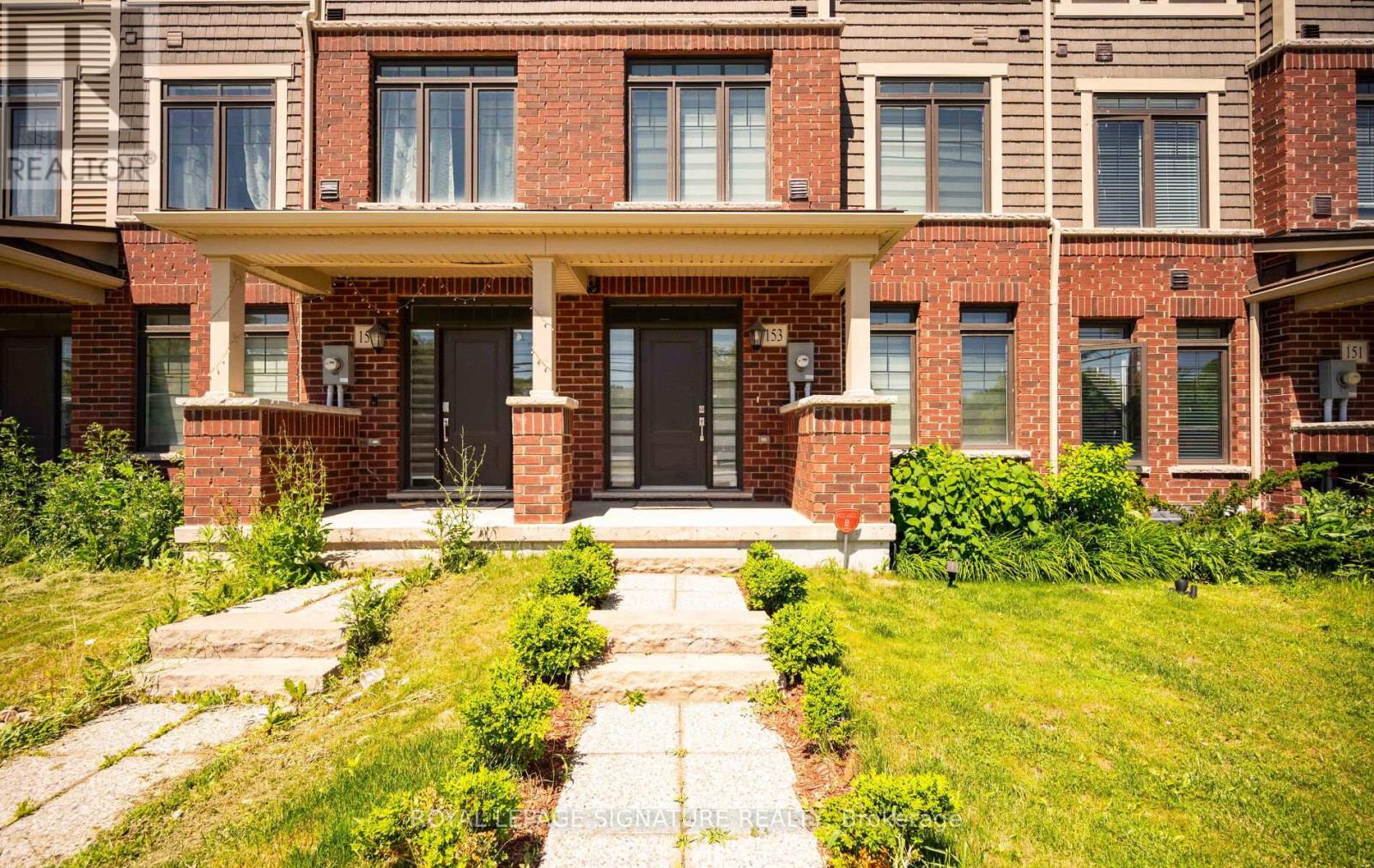 153 Hibiscus Lane, Hamilton, Ontario  L8K 0A3 - Photo 2 - X13426326