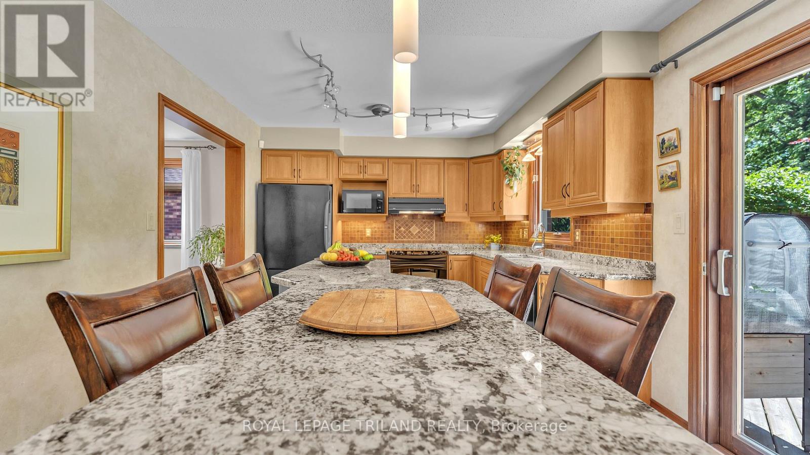 230 St Bees Close, London North, Ontario  N6G 4M4 - Photo 13 - X13426454