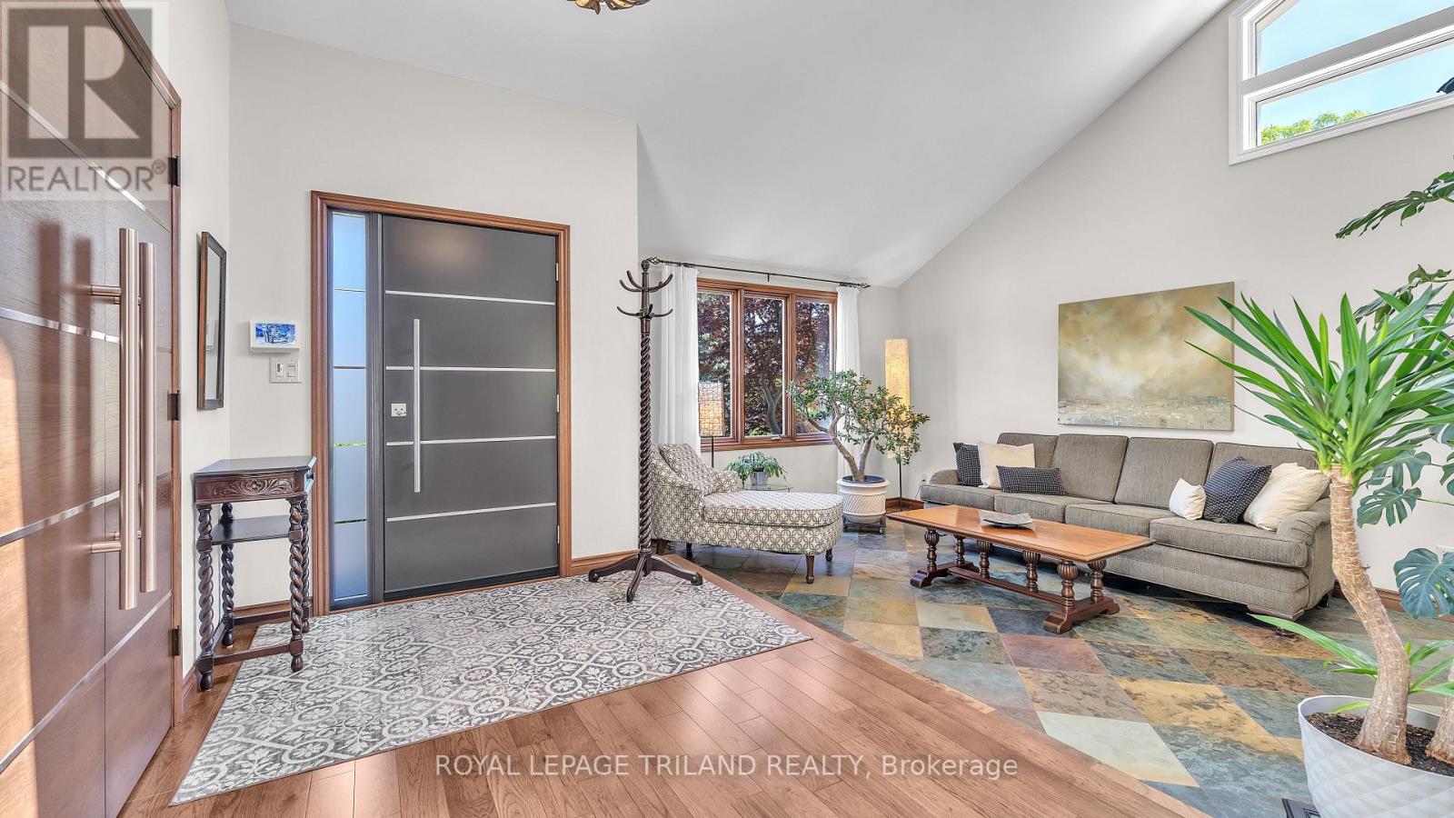 230 St Bees Close, London North, Ontario  N6G 4M4 - Photo 4 - X13426454