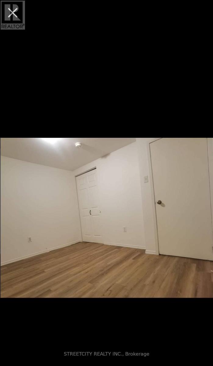 Lower - 324 Briarhill Avenue, London East, Ontario  N5Y 1N8 - Photo 16 - X13426778