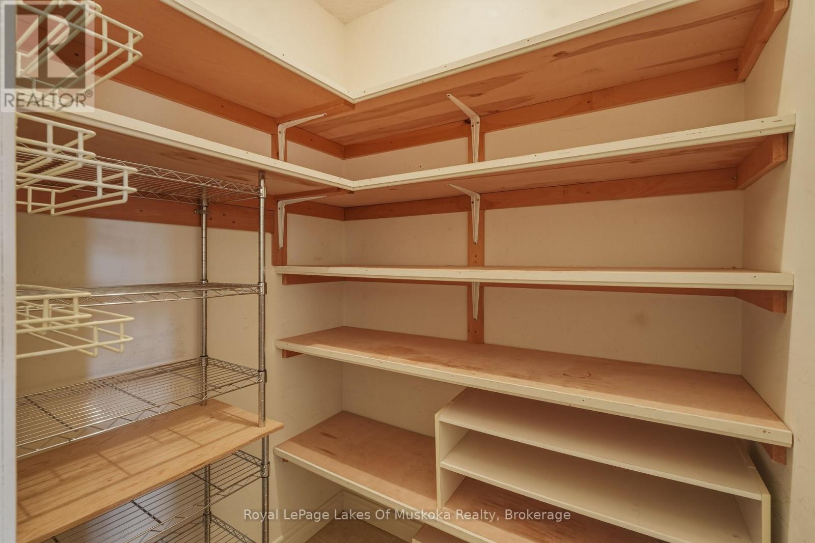 1183 Golf Course Road, Lake Of Bays, Ontario P1H 2J6 - Photo 33 - X13426558
