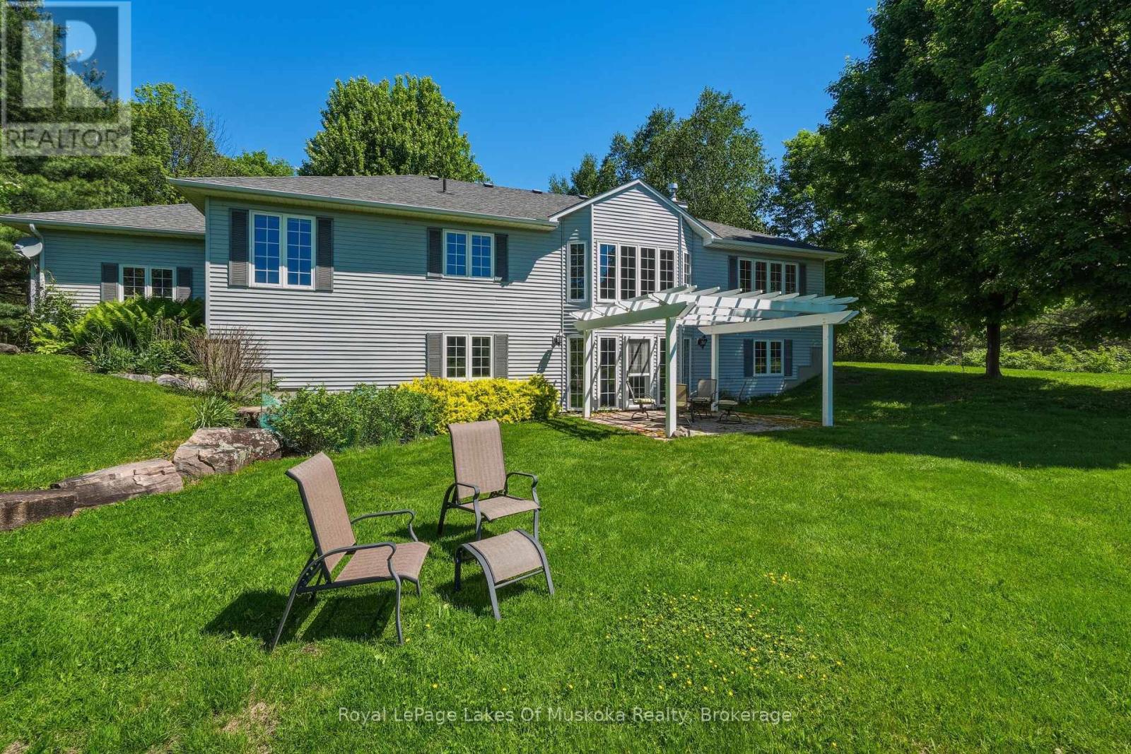 1183 Golf Course Road, Lake Of Bays, Ontario P1H 2J6 - Photo 35 - X13426558