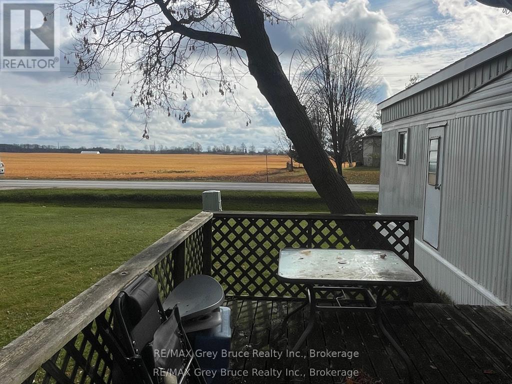 102 Grace St, Georgian Bluffs, Ontario  N0H 2N0 - Photo 15 - X13426644
