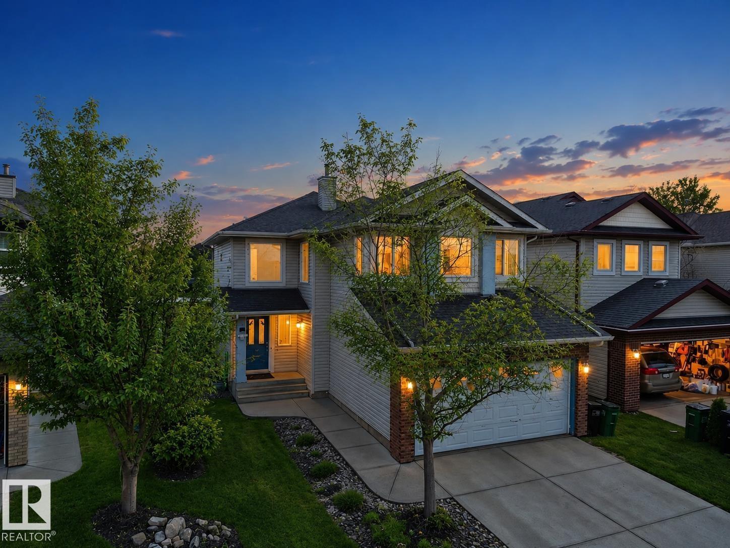 7407 Singer Ld NW, Edmonton, Alberta  T6R 3S2 - Photo 1 - E4492798