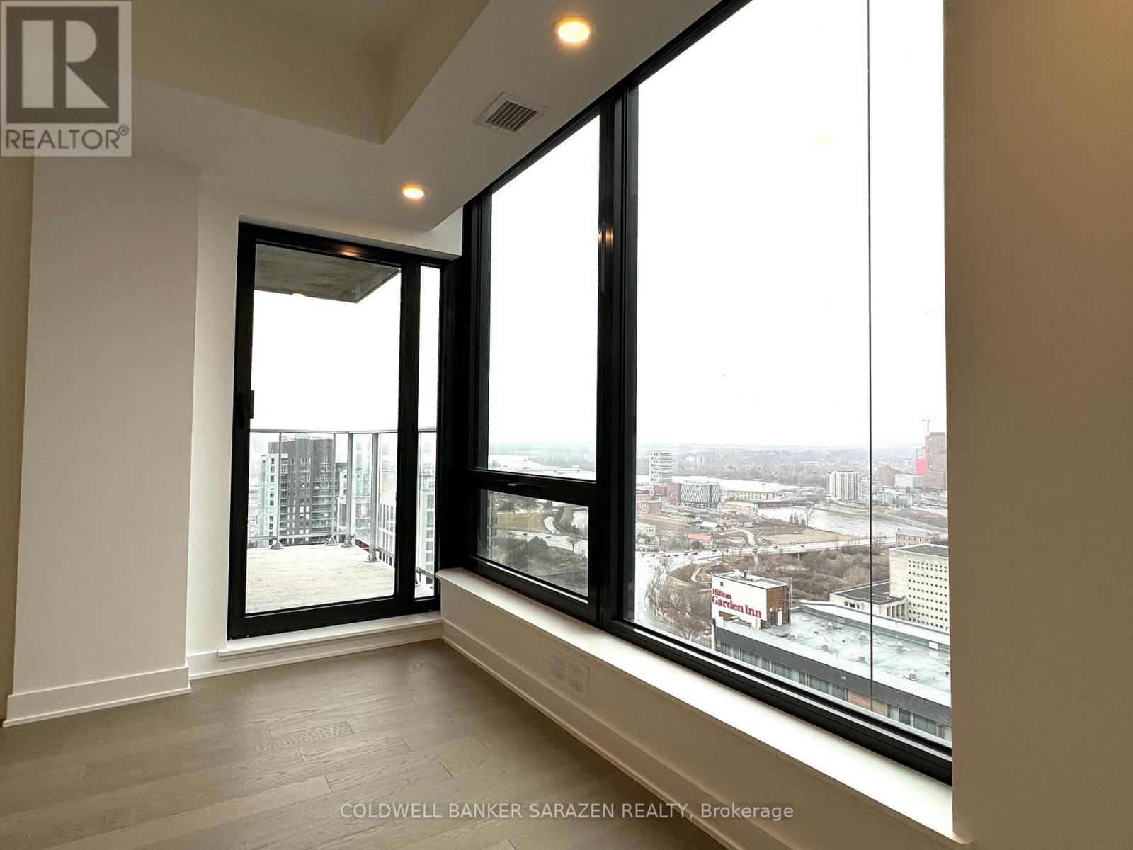 2501 - 340 Queen Street, Ottawa, Ontario  K1R 0G1 - Photo 10 - X13426654
