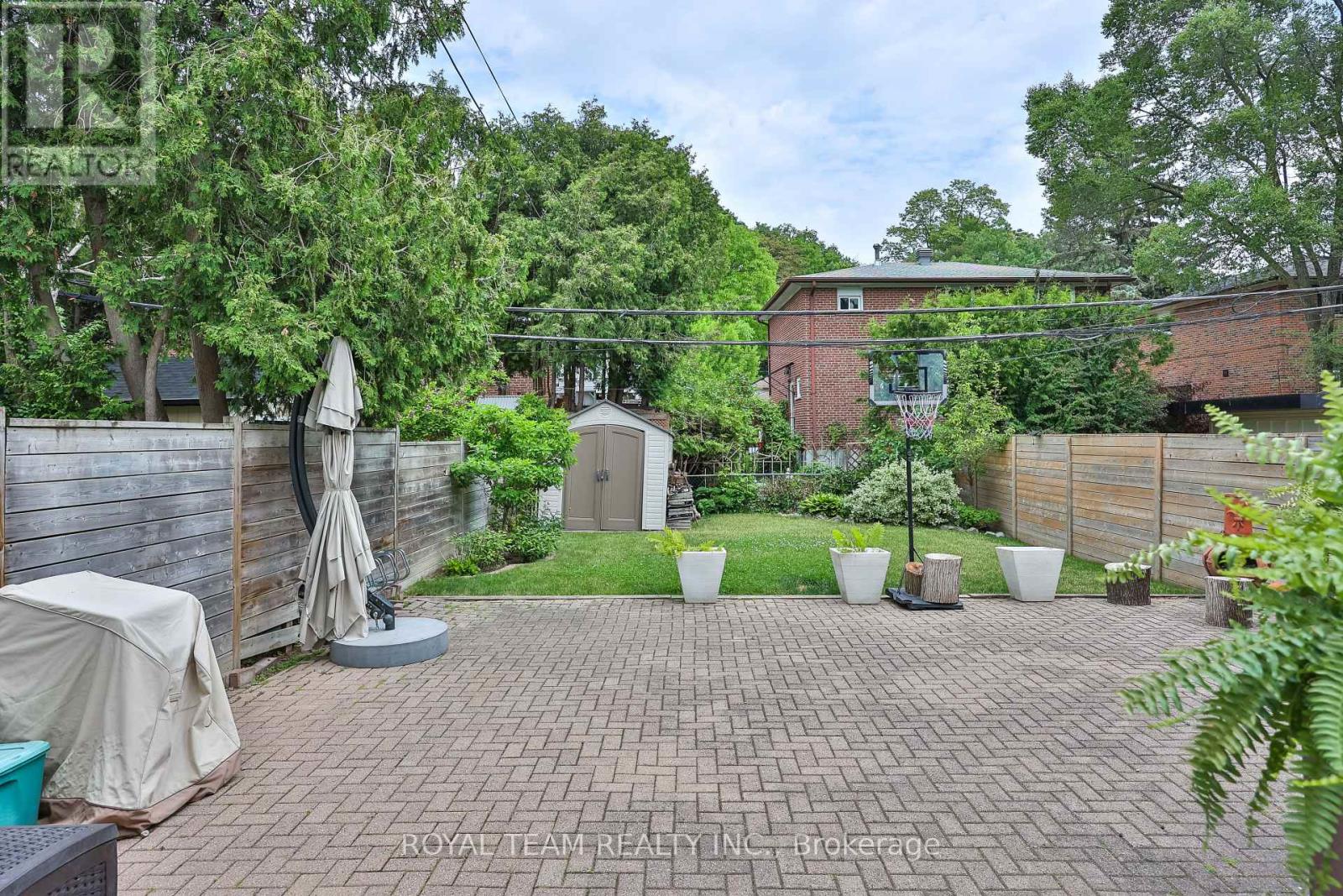 91 South Kingsway Way, Toronto, Ontario  M6S 3T4 - Photo 43 - W13088398