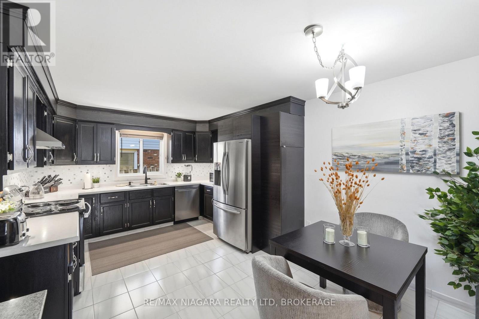 8009 Preakness Street, Niagara Falls, Ontario  L2H 2E8 - Photo 10 - X13426762
