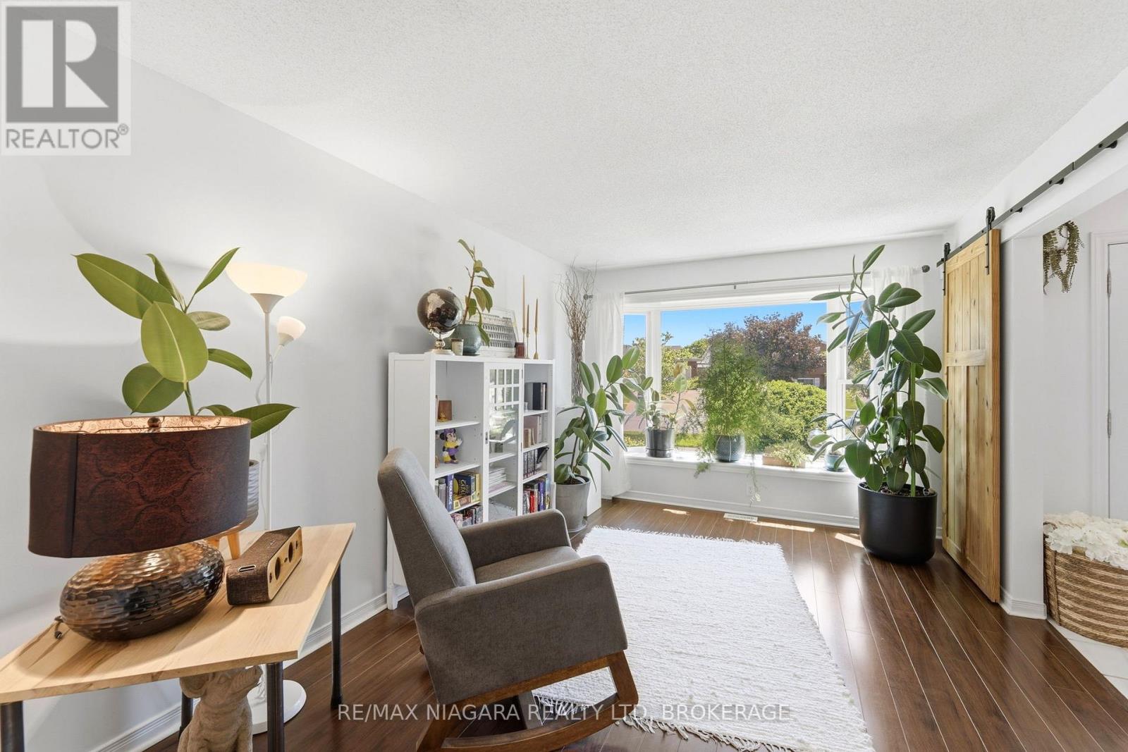8009 Preakness Street, Niagara Falls, Ontario  L2H 2E8 - Photo 7 - X13426762