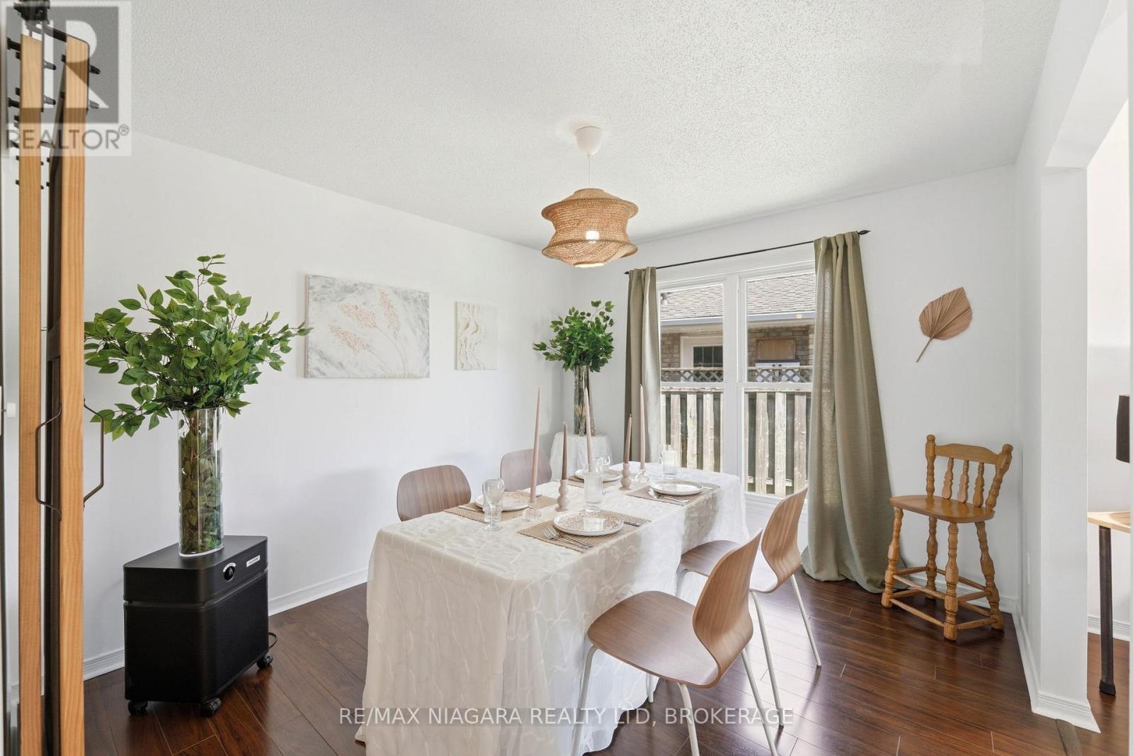 8009 Preakness Street, Niagara Falls, Ontario  L2H 2E8 - Photo 9 - X13426762