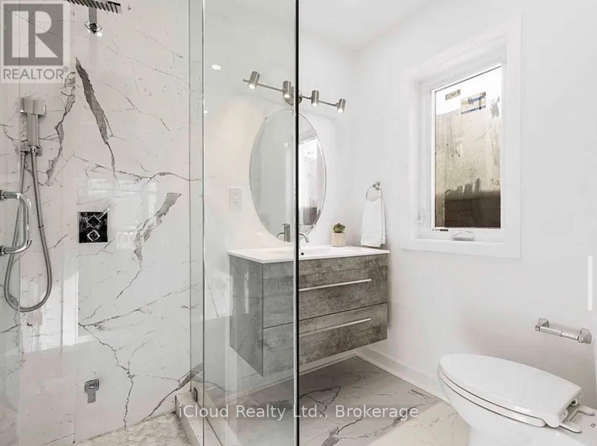 386 Coxwell Avenue, Toronto, Ontario  M4L 3B7 - Photo 15 - E13419390