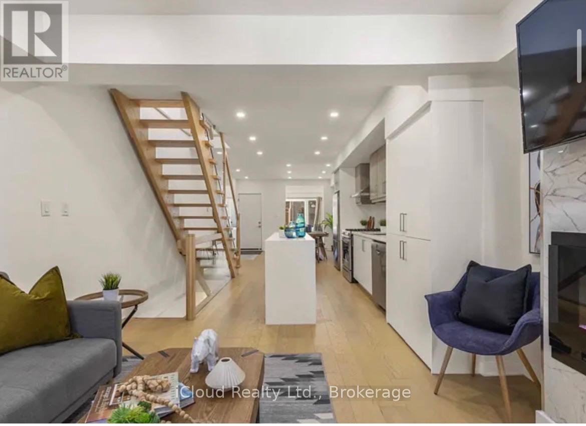 386 Coxwell Avenue, Toronto, Ontario  M4L 3B7 - Photo 30 - E13419390