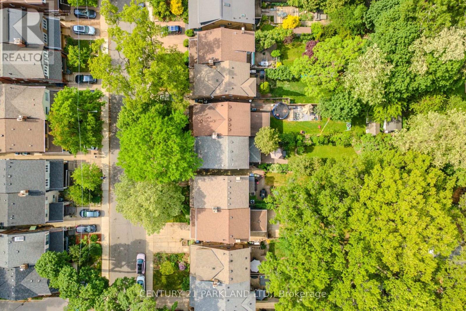 283 Willard Avenue, Toronto, Ontario  M6S 3R1 - Photo 13 - W13426050