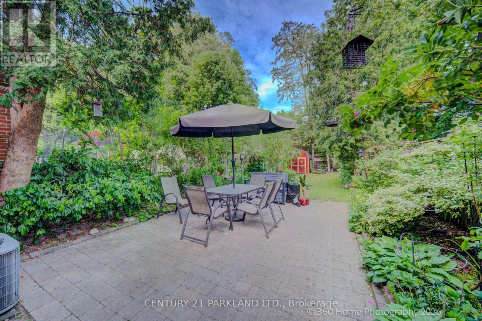 283 Willard Avenue, Toronto, Ontario  M6S 3R1 - Photo 9 - W13426050