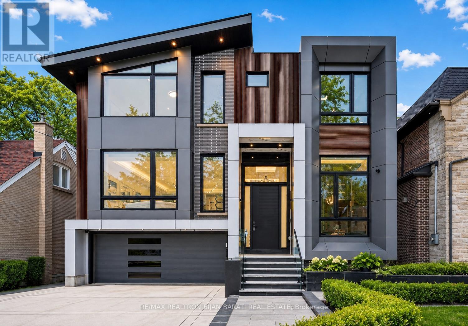 164 NORTON AVENUE, Toronto, Ontario