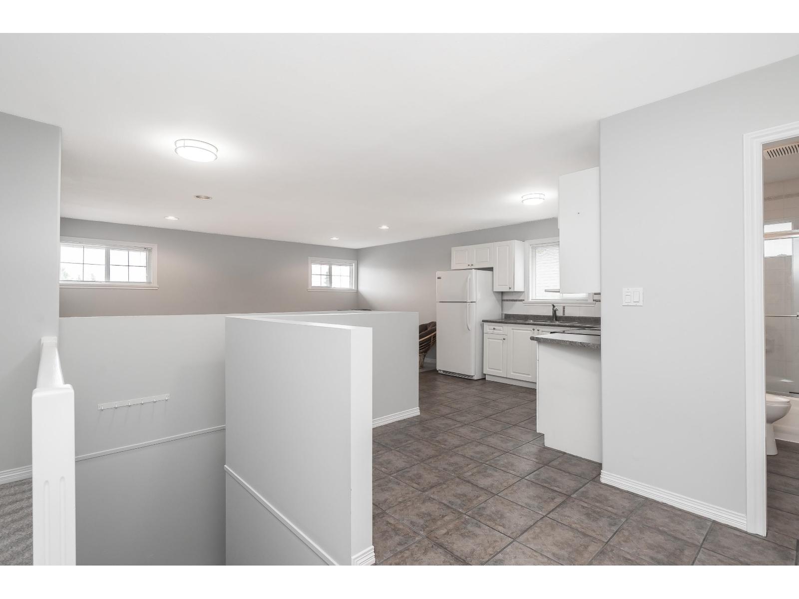 5821 188 Street, Surrey, British Columbia  V3S 7M1 - Photo 8 - R3134469