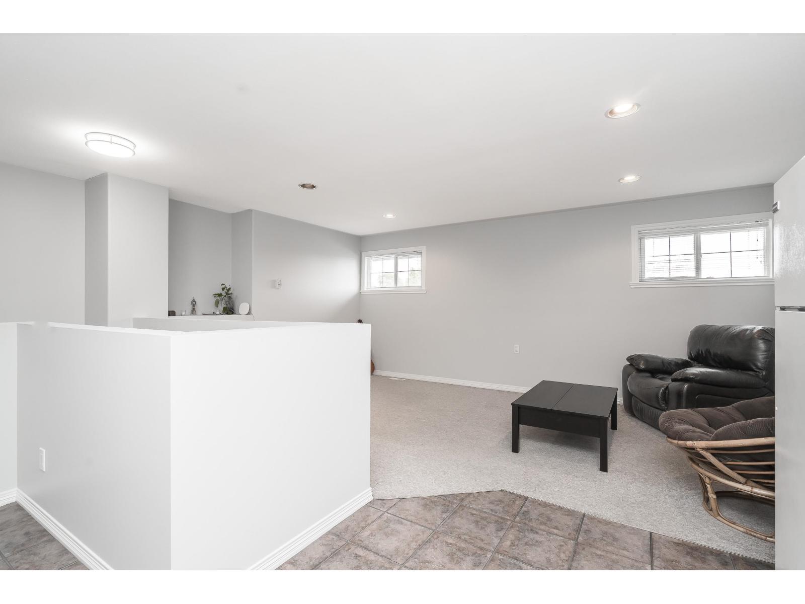5821 188 Street, Surrey, British Columbia  V3S 7M1 - Photo 7 - R3134469