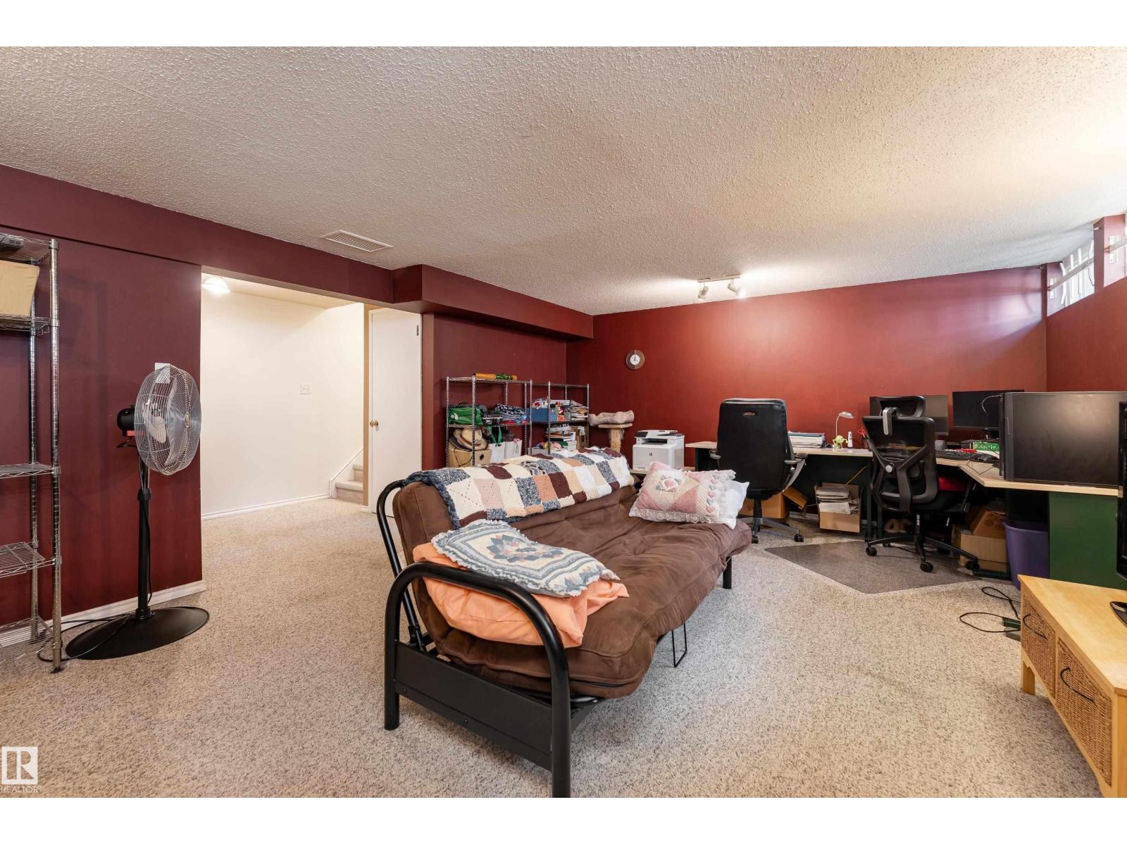 9 Royal Rd NW, Edmonton, Alberta  T6J 2E7 - Photo 28 - E4492802