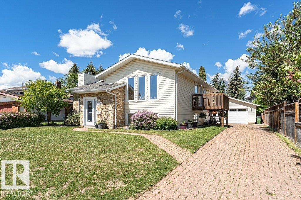 149 Greenoch Cr NW, Edmonton, Alberta  T6L 1W6 - Photo 1 - E4492803