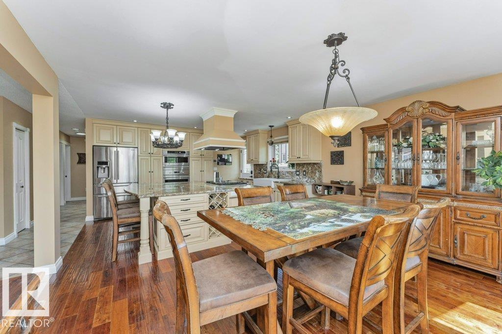 149 Greenoch Cr NW, Edmonton, Alberta  T6L 1W6 - Photo 8 - E4492803