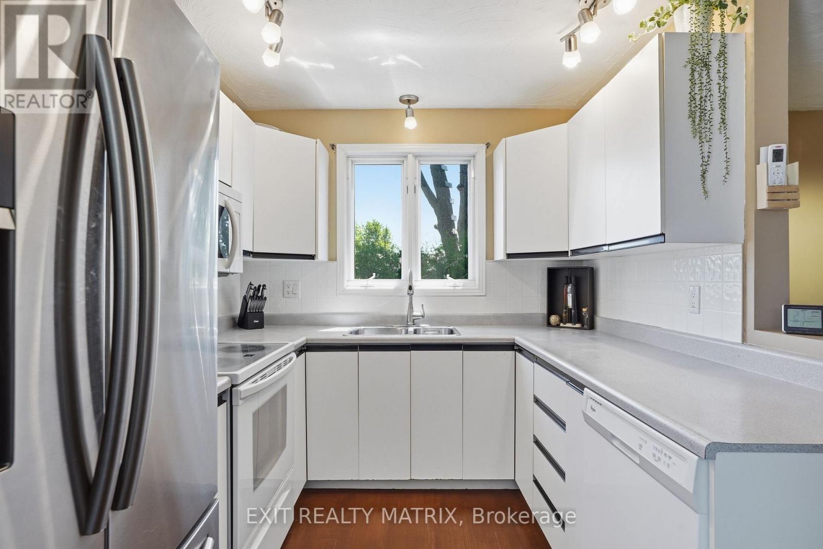 59 Alexandre Street, Alfred And Plantagenet, Ontario  K0B 1A0 - Photo 12 - X13426758