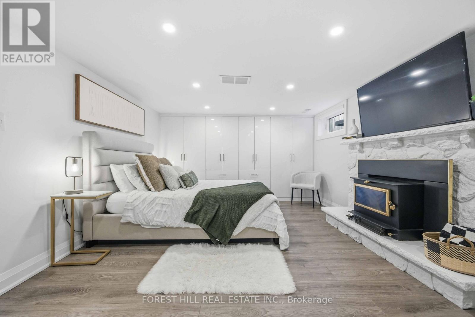9 Marilyn Crescent, Toronto, Ontario  M4B 3C5 - Photo 30 - E13426618