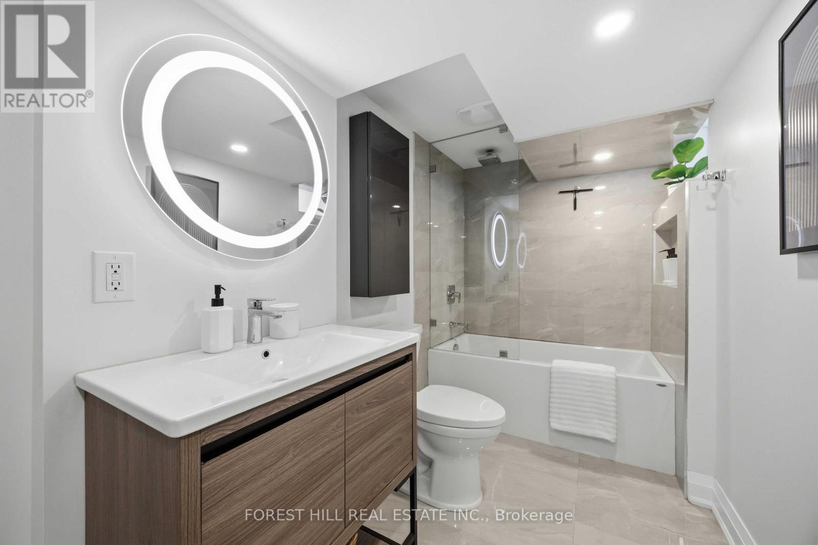 9 Marilyn Crescent, Toronto, Ontario  M4B 3C5 - Photo 32 - E13426618