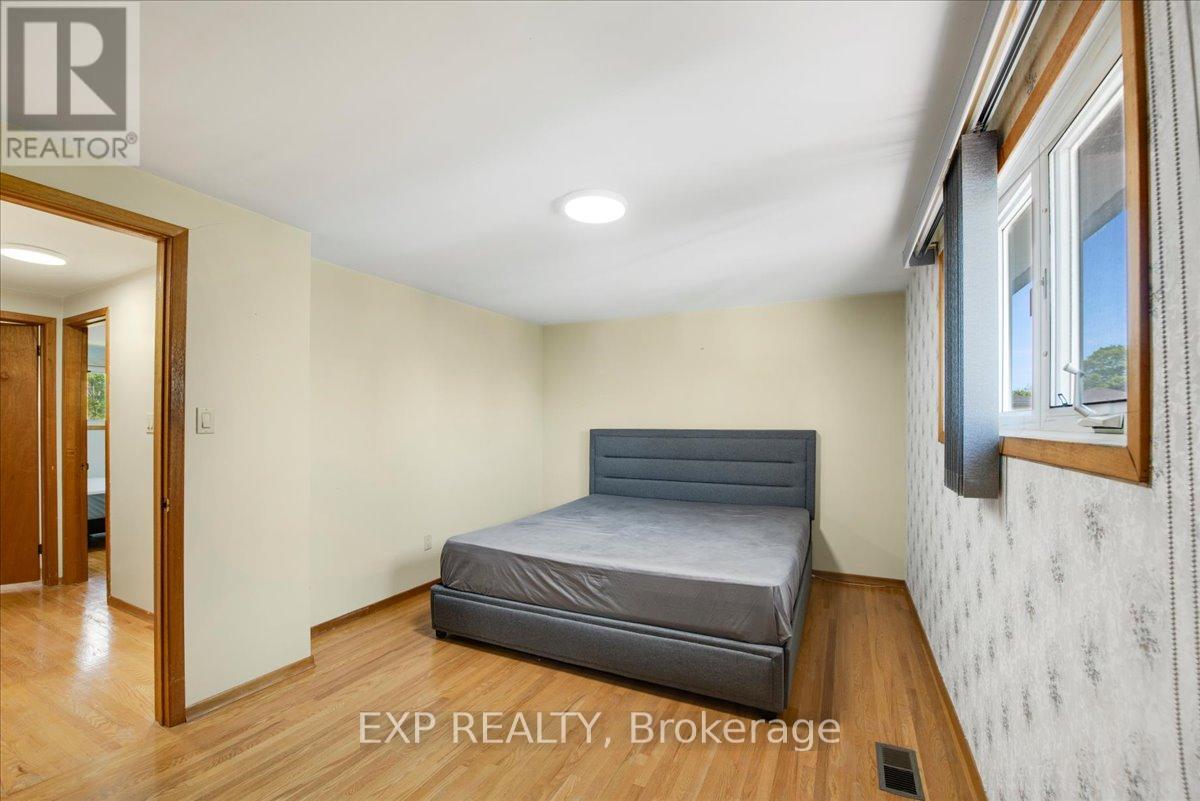 376 Surrey Drive, Oshawa, Ontario  L1G 6H1 - Photo 18 - E13426704