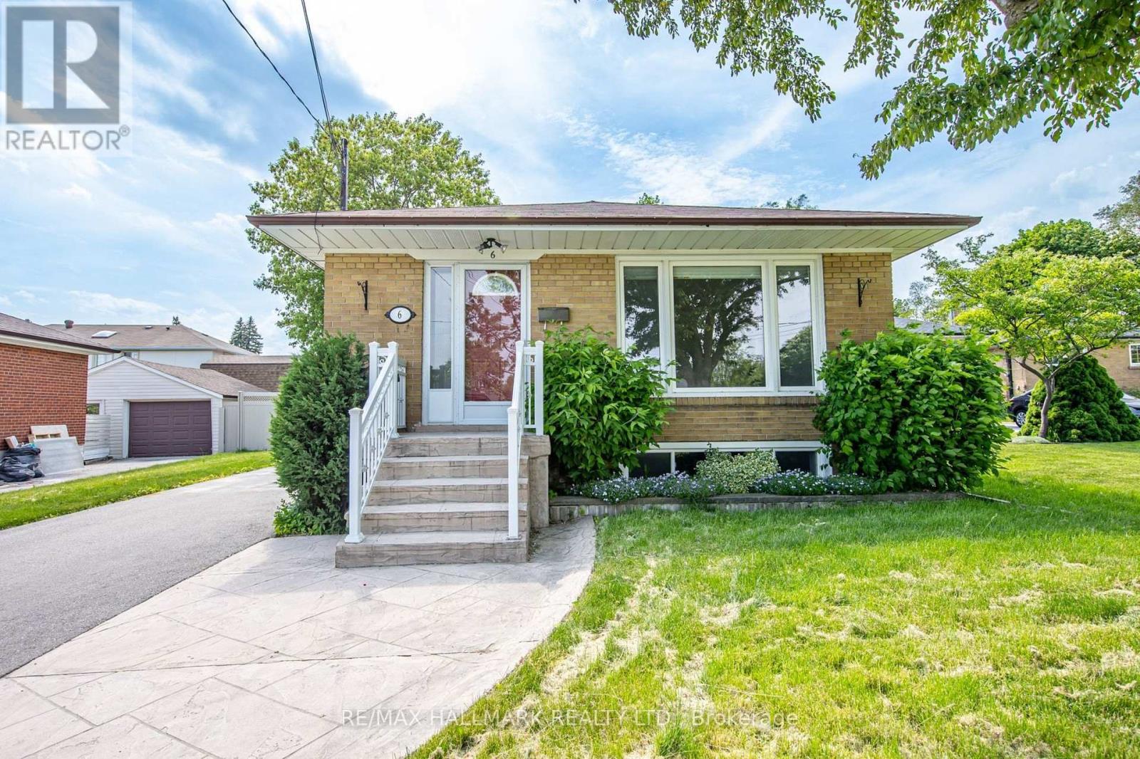 MAIN - 6 PALOMA PLACE, Toronto, Ontario