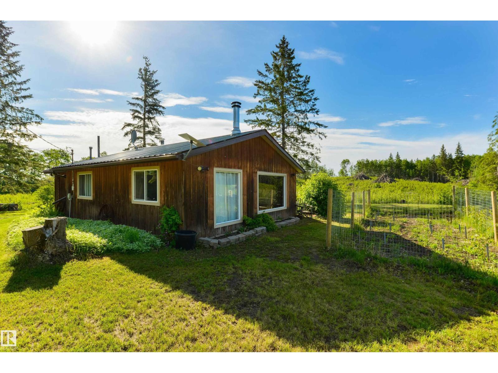 52309 Rge Road 22, Rural Parkland County, Alberta  T7Y 2J2 - Photo 2 - E4492805