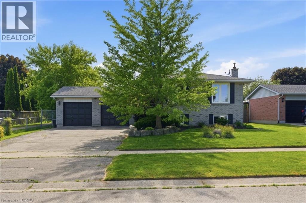 33 Edward Avenue, St. George, Ontario N0E 1N0 - Photo 1 - 40822557