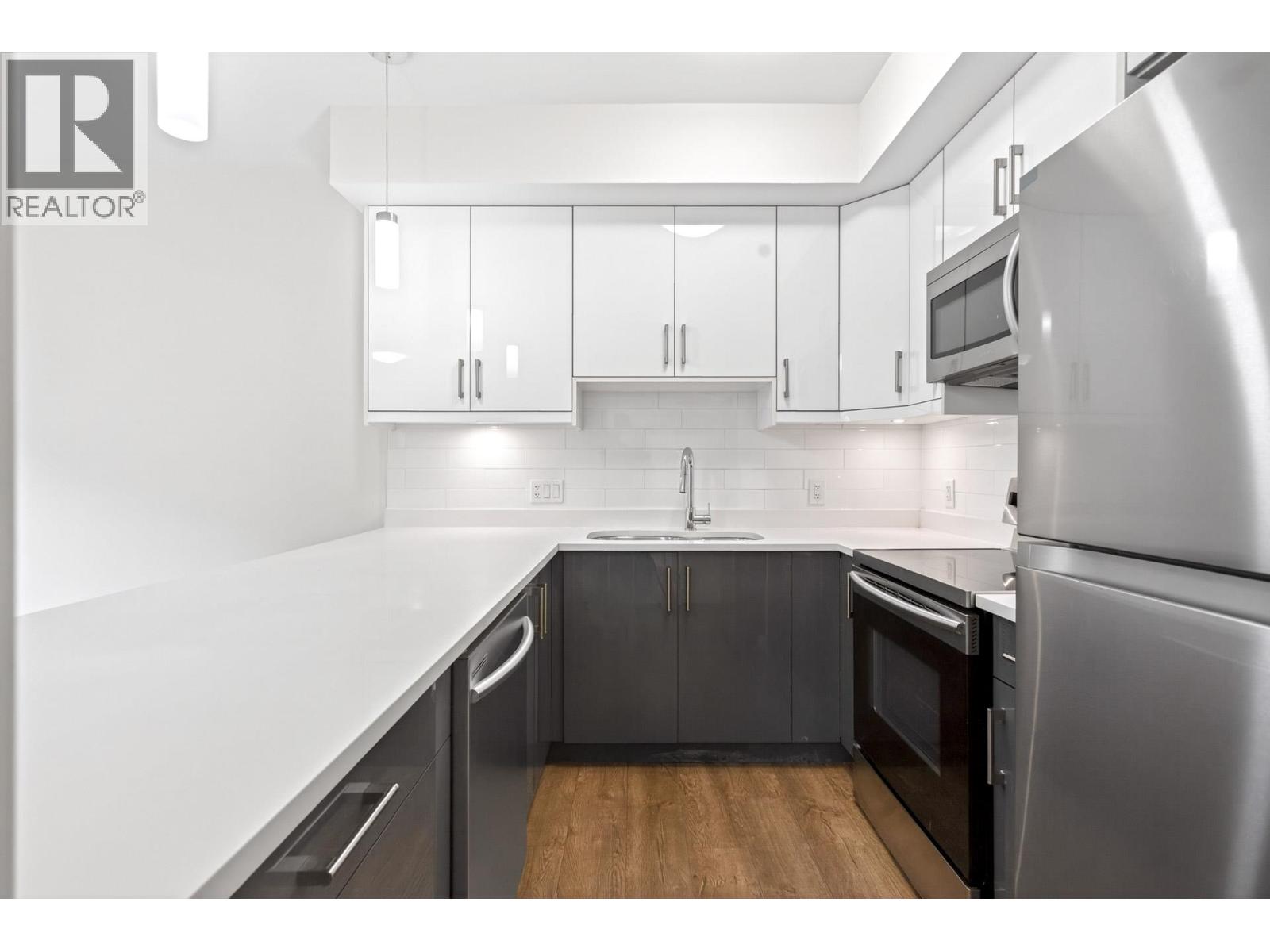 12 4033 Dominion Street, Burnaby, British Columbia  V5G 0C2 - Photo 12 - R3134081