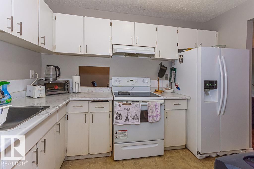 #6 3819 76 St NW, Edmonton, Alberta  T6K 2P9 - Photo 10 - E4492804