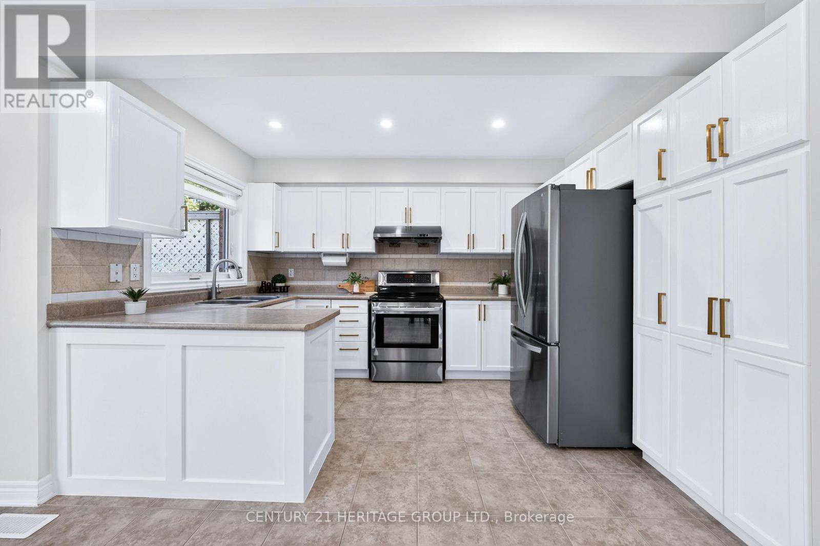 373 Wood Duck Lane, Newmarket, Ontario L3X 2X8 - Photo 12 - N13426632