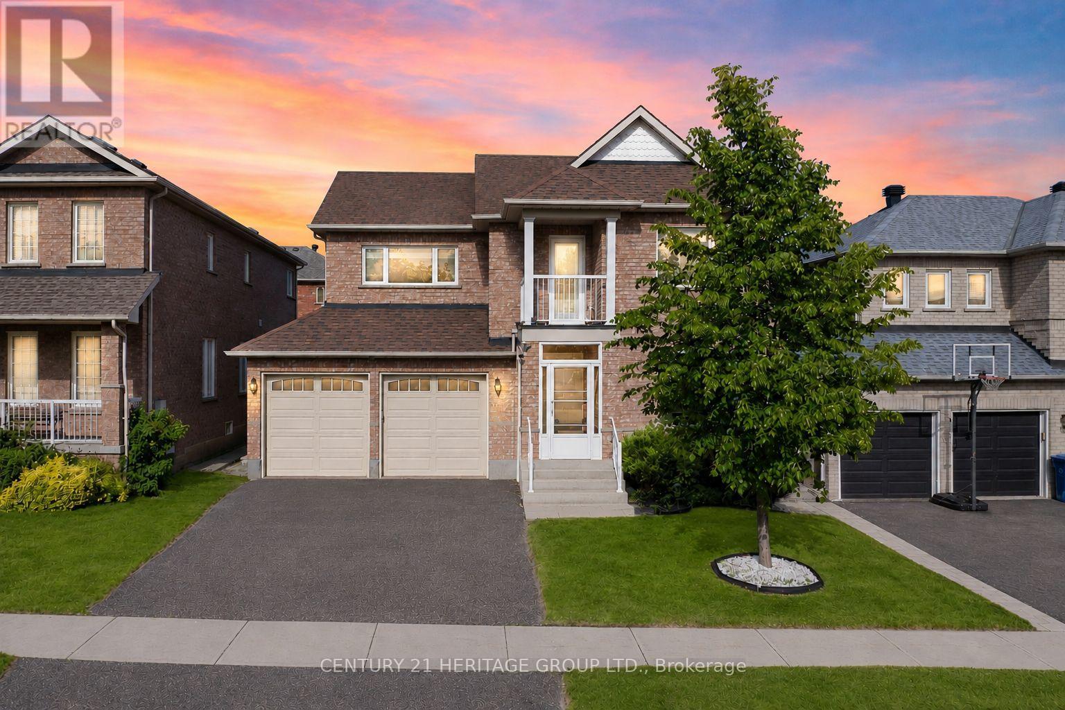373 Wood Duck Lane, Newmarket, Ontario L3X 2X8 - Photo 2 - N13426632