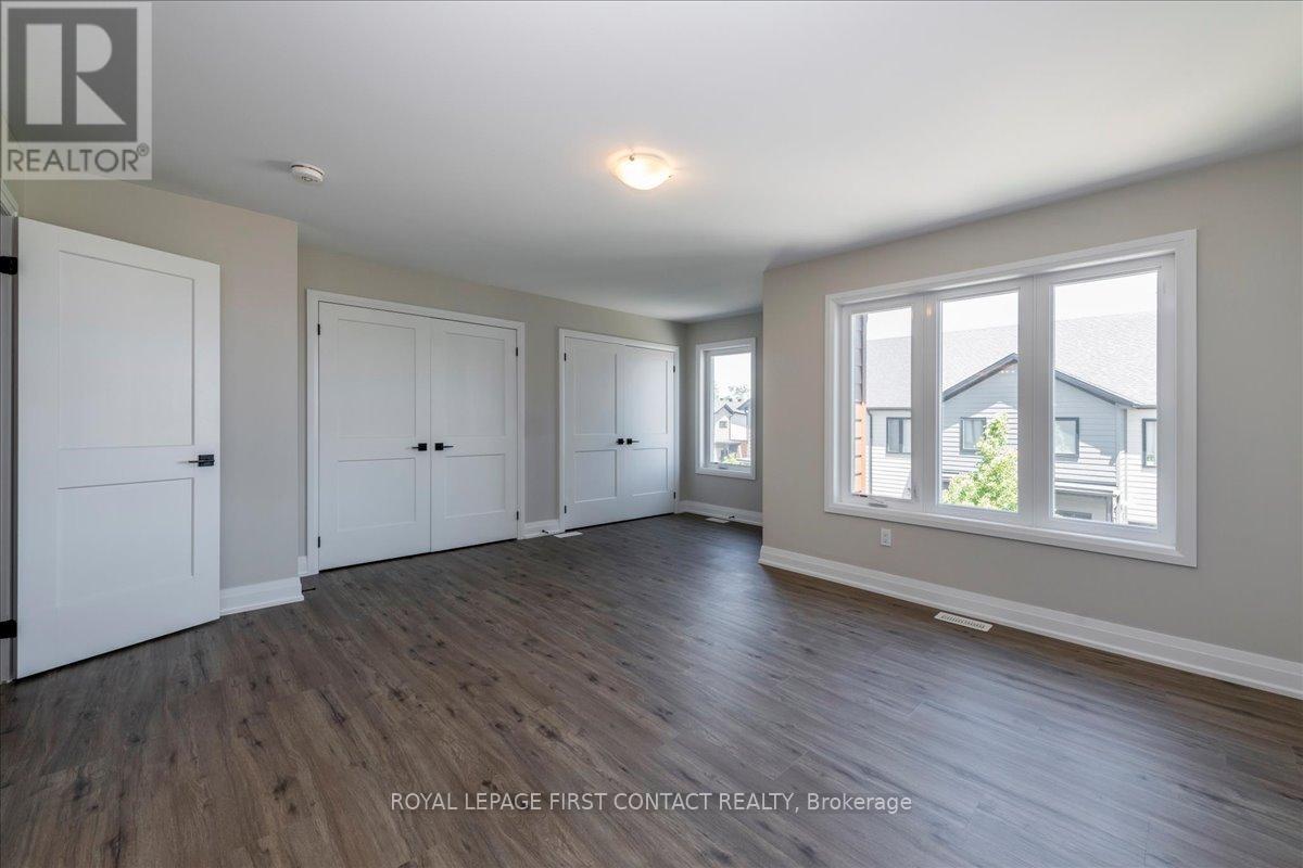 4 Stonehart Lane, Barrie (East Bayfield), Ontario  L4M 7E8 - Photo 13 - S13426532