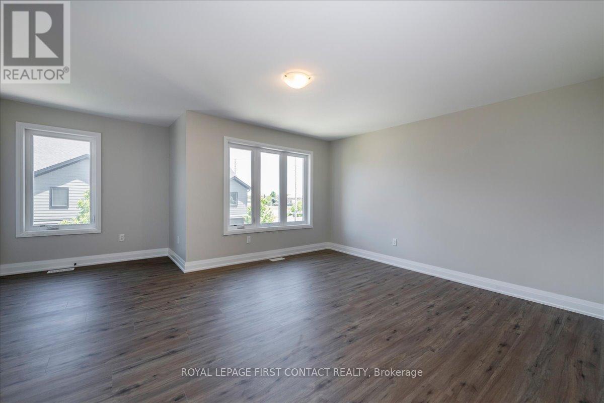 4 Stonehart Lane, Barrie (East Bayfield), Ontario  L4M 7E8 - Photo 14 - S13426532