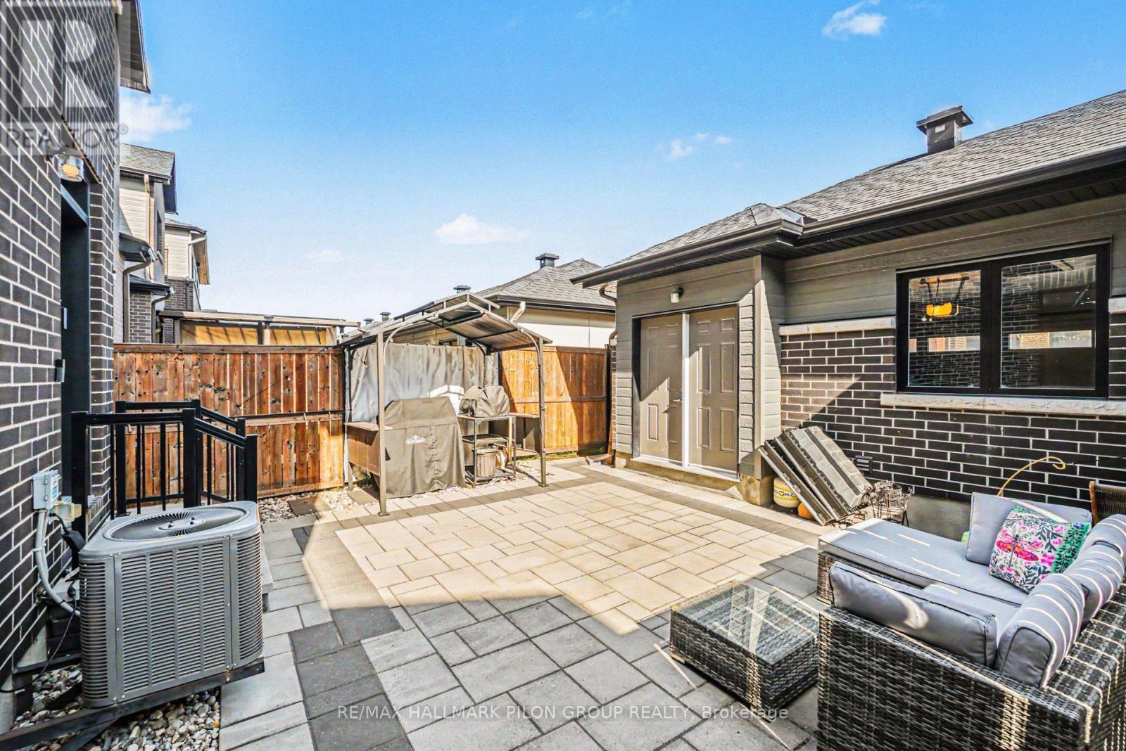 618 Mikinak Road, Ottawa, Ontario  K1K 3X7 - Photo 28 - X13416904