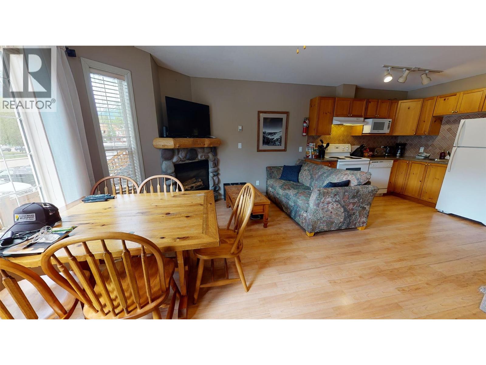 1300 Riverside Way Unit# 1326, Fernie, British Columbia  V0B 1M7 - Photo 5 - 10390571
