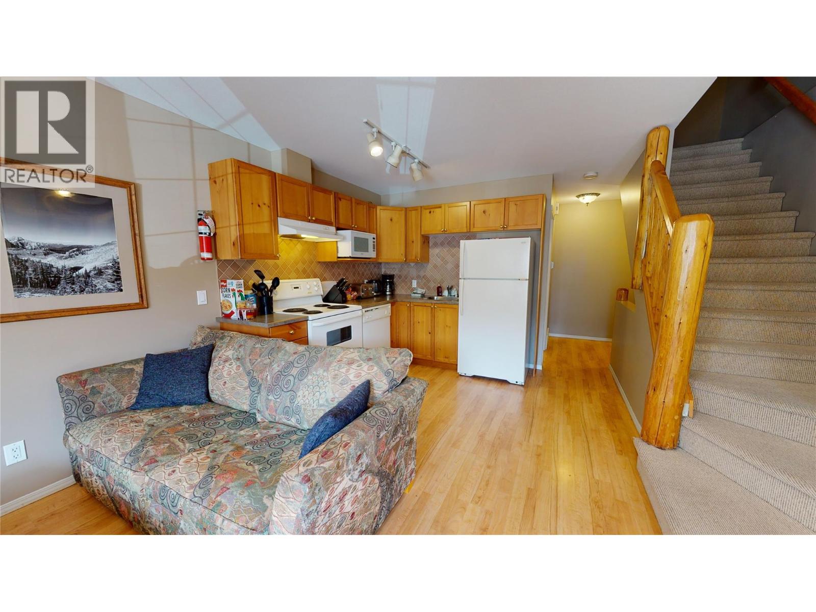 1300 Riverside Way Unit# 1326, Fernie, British Columbia  V0B 1M7 - Photo 6 - 10390571