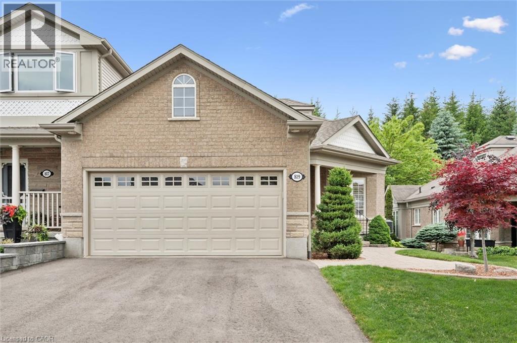 819 Creekside Drive, Waterloo, Ontario  N2V 2S6 - Photo 1 - 40837309