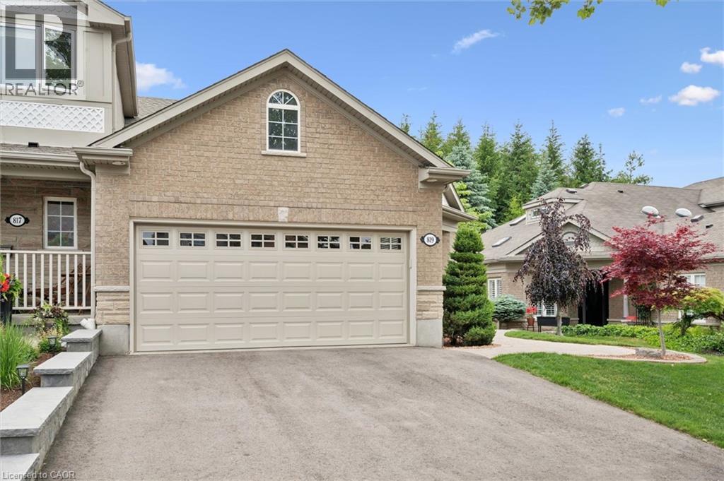 819 Creekside Drive, Waterloo, Ontario  N2V 2S6 - Photo 2 - 40837309