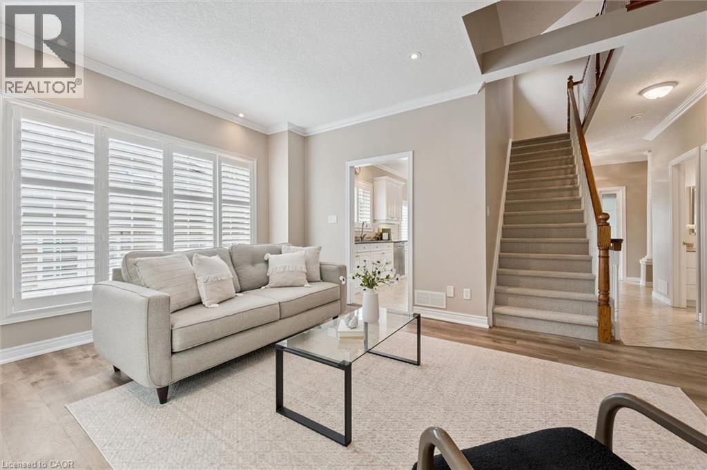 819 Creekside Drive, Waterloo, Ontario  N2V 2S6 - Photo 9 - 40837309