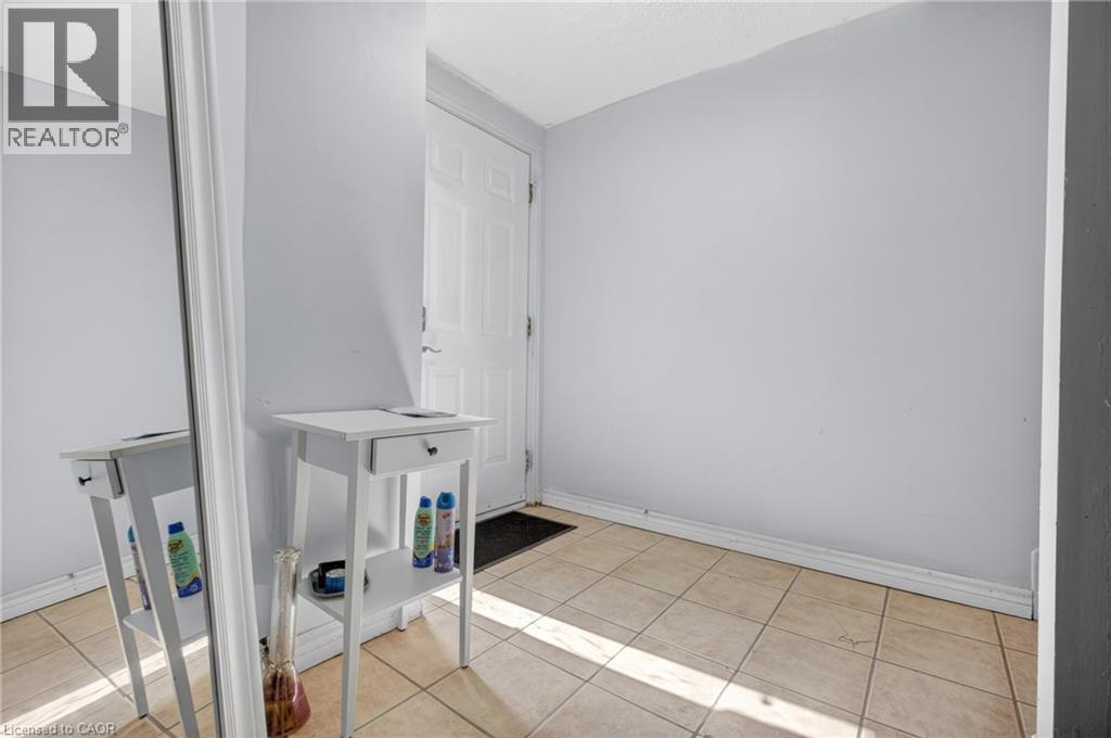 60 Elmsdale Drive Unit# 37, Kitchener, Ontario  N2E 2G4 - Photo 29 - 40835164