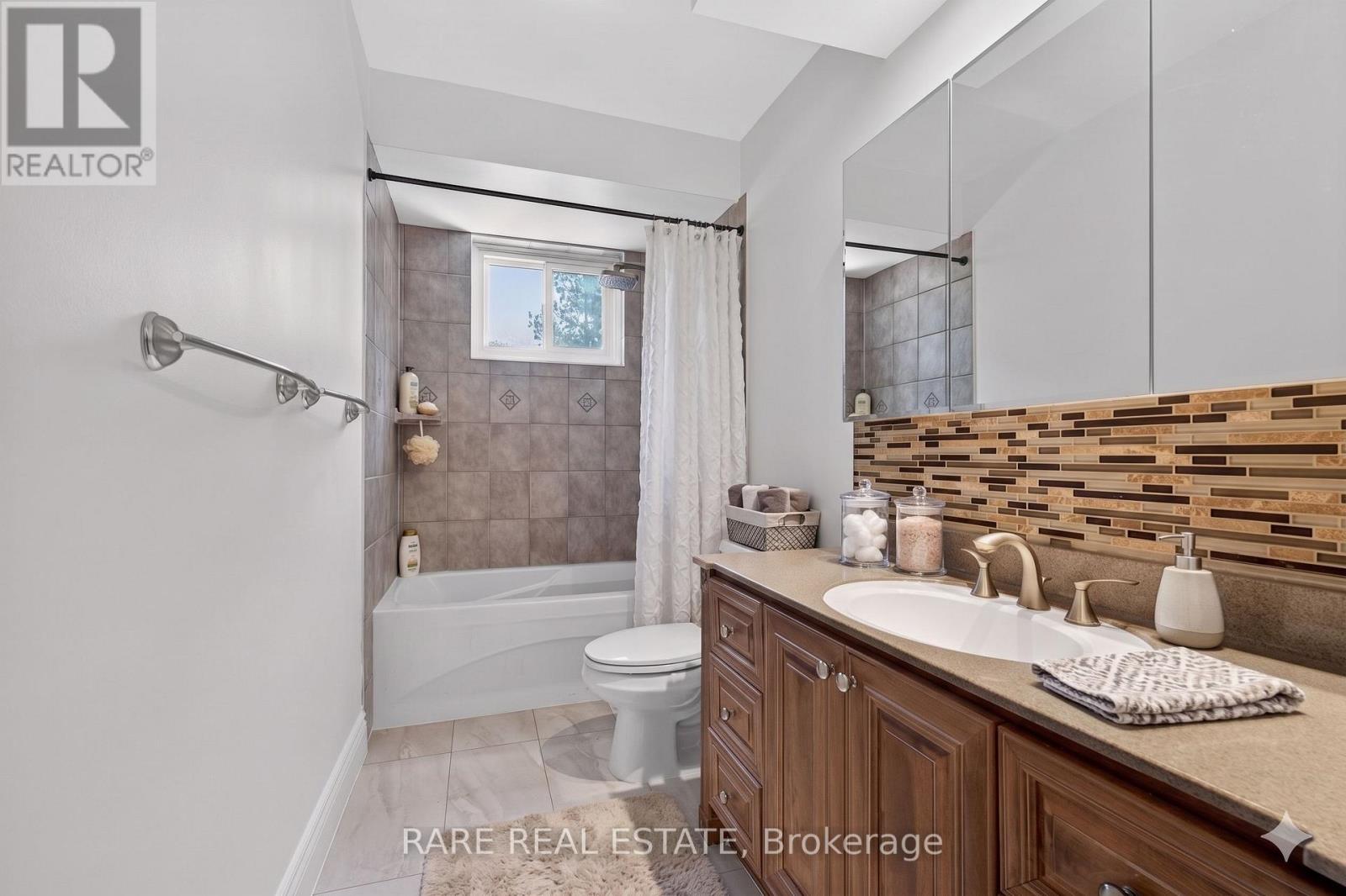 14 Exeter Place, Brampton, Ontario  L6T 1Y4 - Photo 23 - W13426428