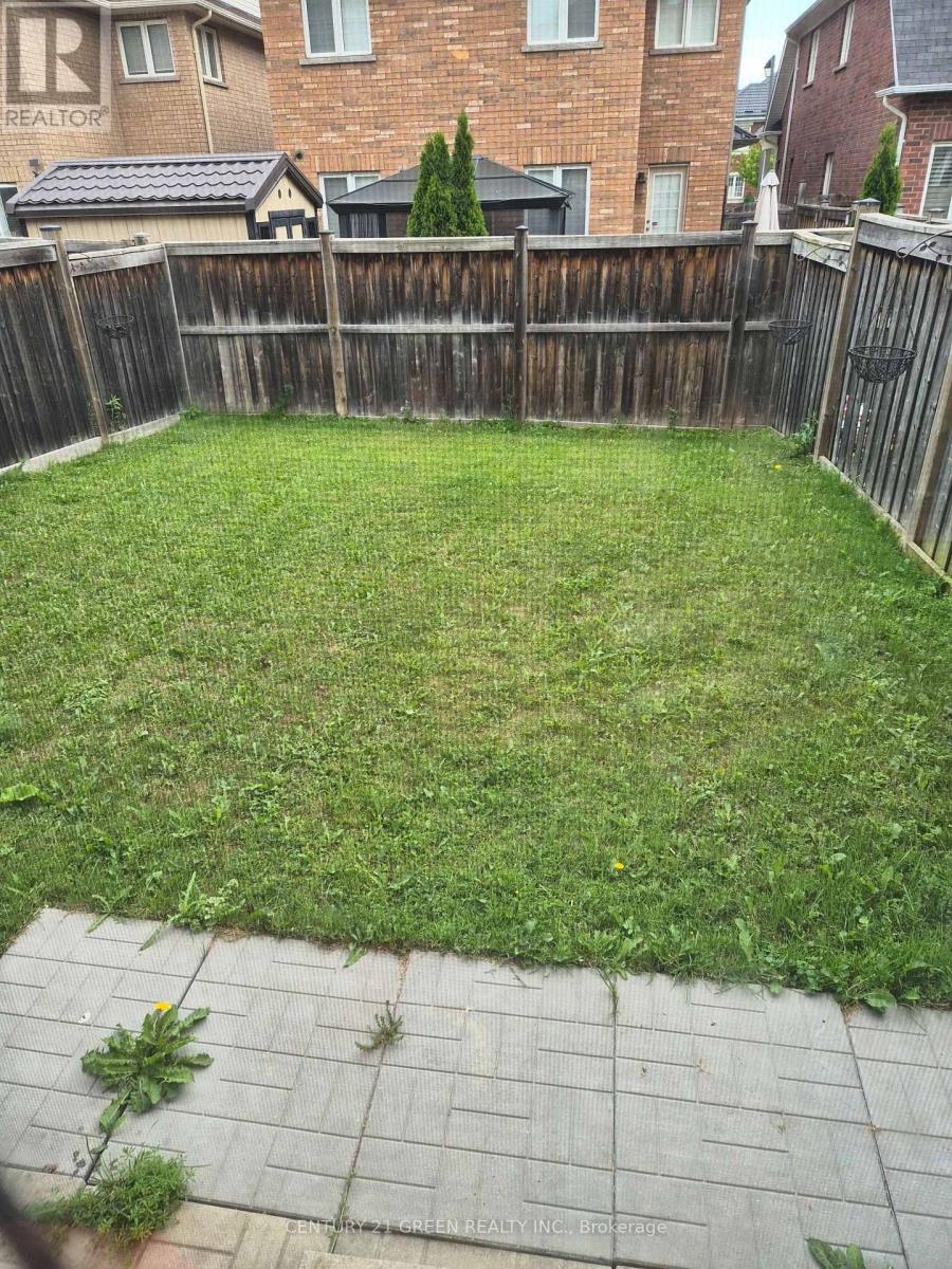 737 Agnew Crescent, Milton, Ontario  L9T 8M6 - Photo 3 - W13426488