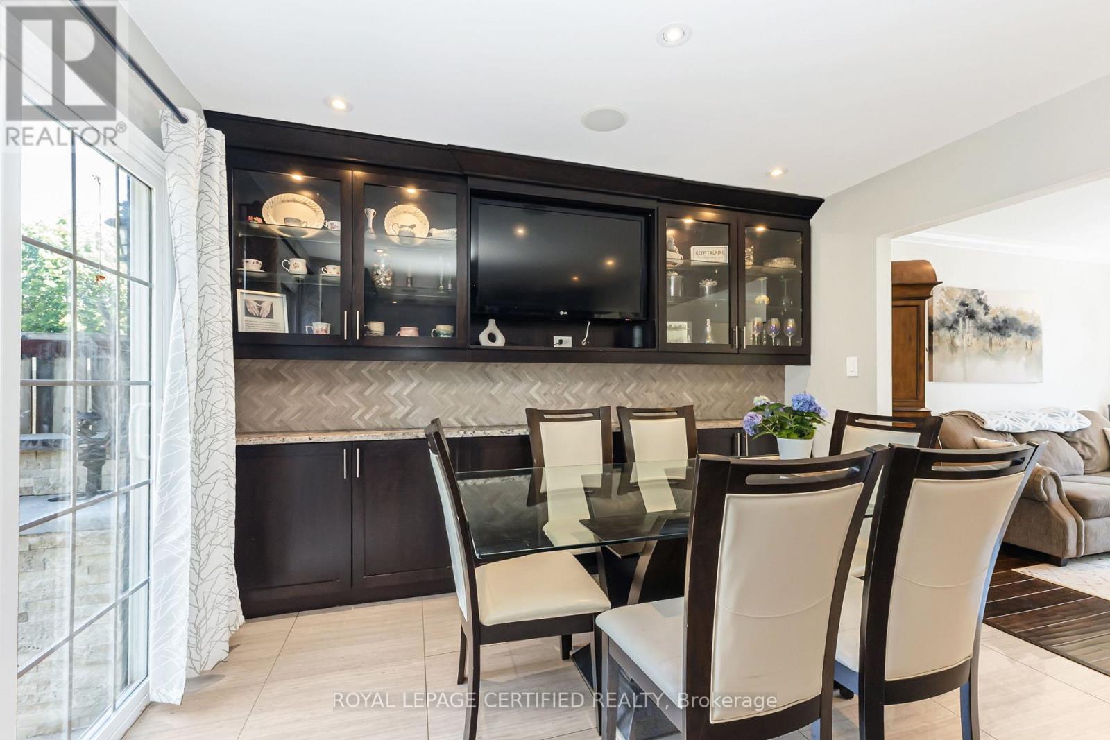 138 Beech Street, Brampton, Ontario  L6V 1V6 - Photo 13 - W13426490