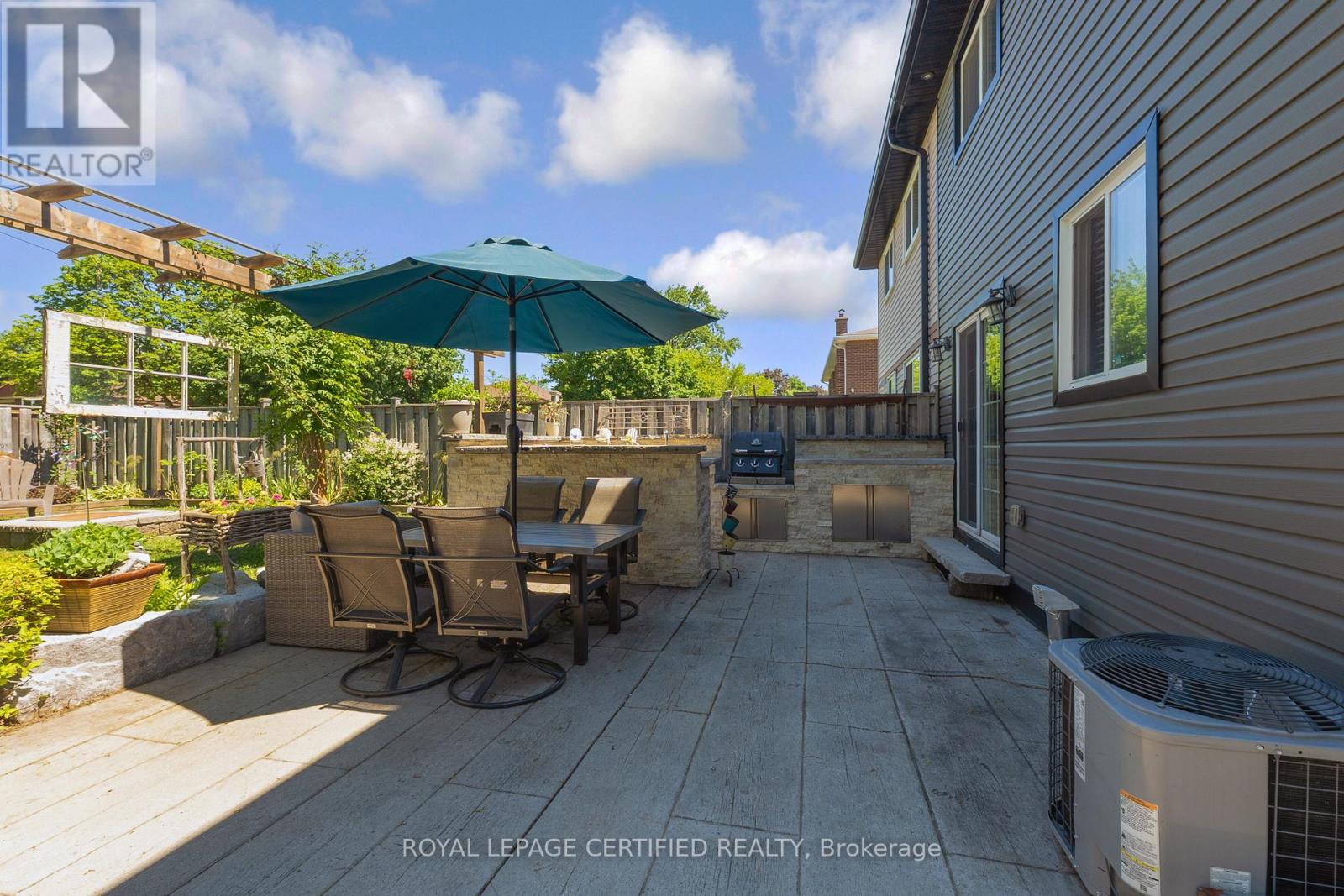 138 Beech Street, Brampton, Ontario  L6V 1V6 - Photo 24 - W13426490
