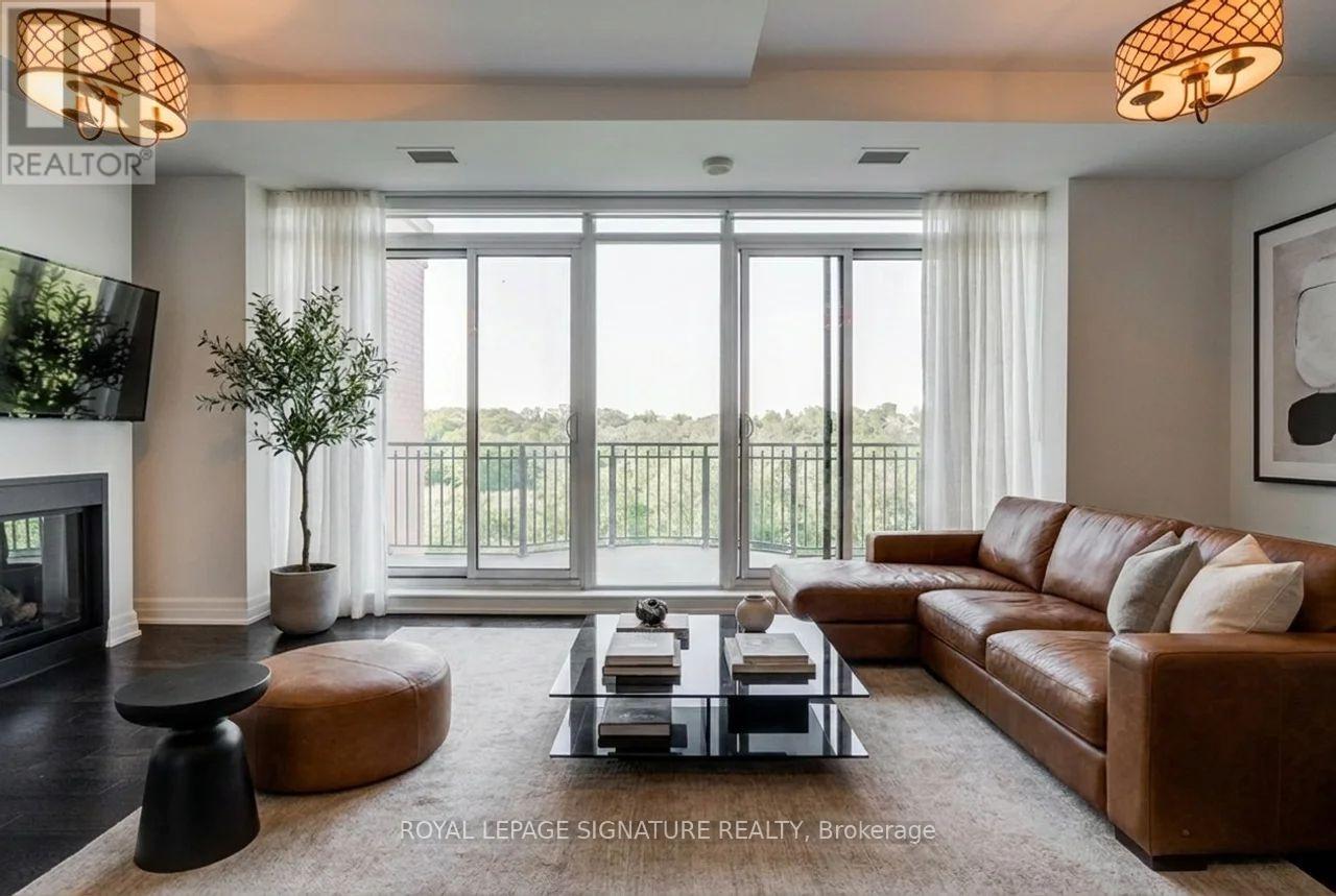 906 - 30 OLD MILL ROAD, Toronto, Ontario