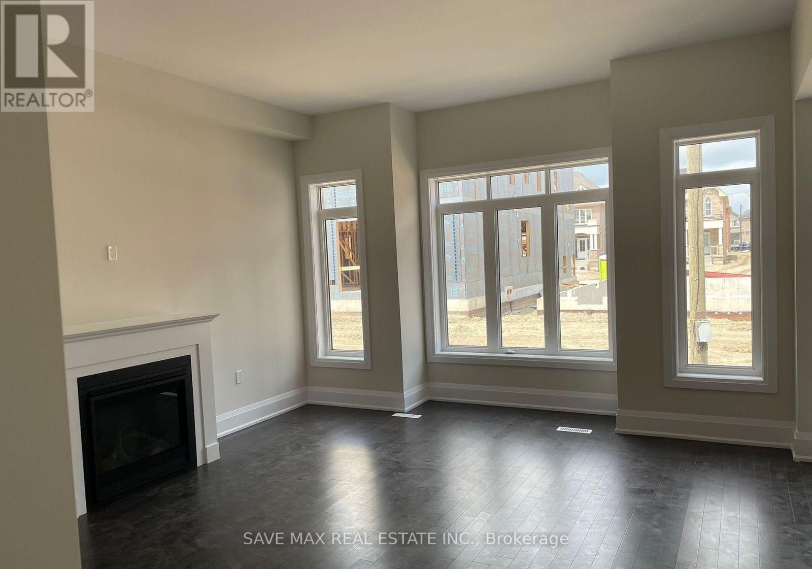 68 Stowmarket Street, Caledon, Ontario  L7C 3Y5 - Photo 5 - W13426588